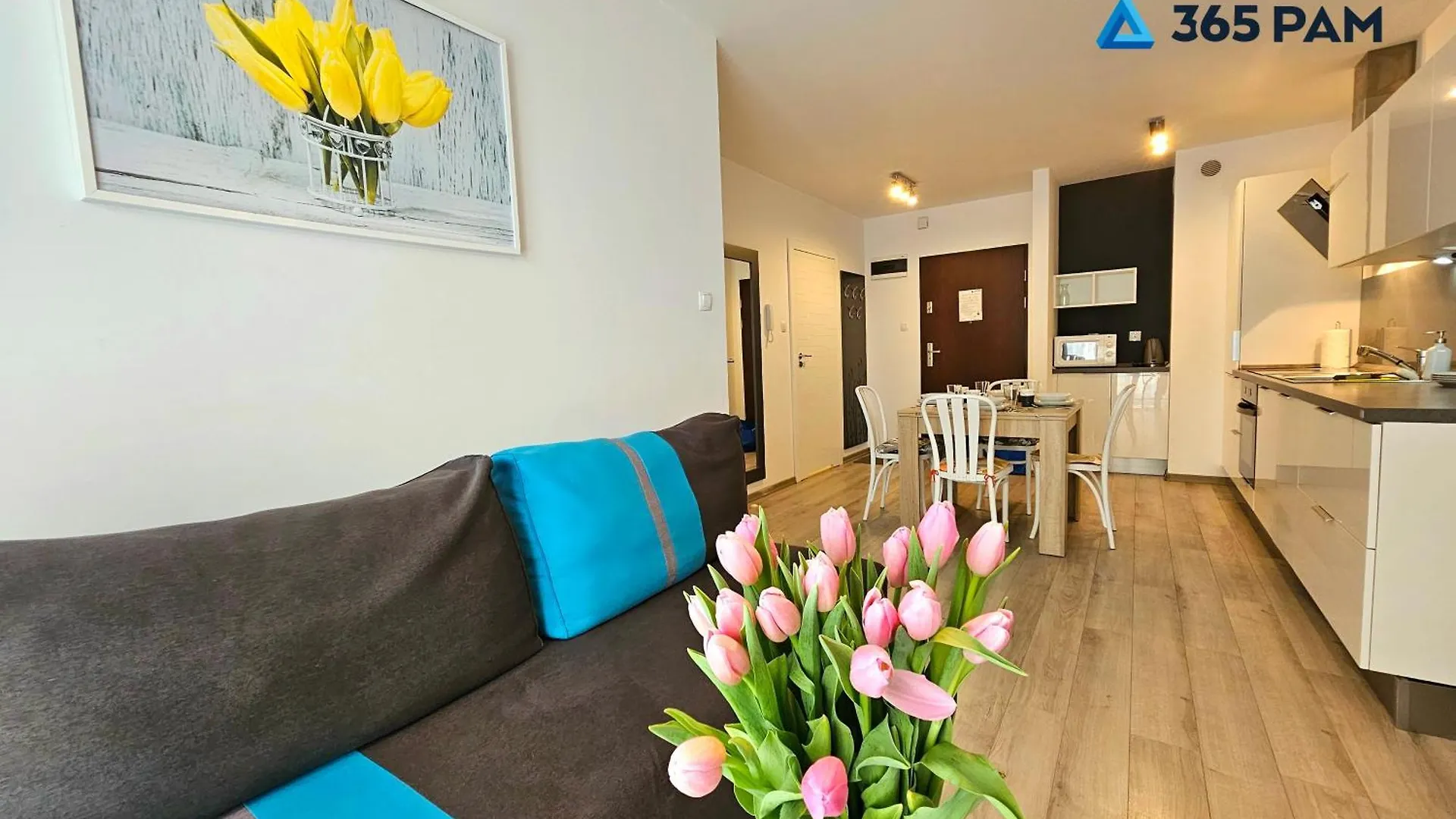 Apartament Nadmorski - 365Pam Kolobrzeg Apartment