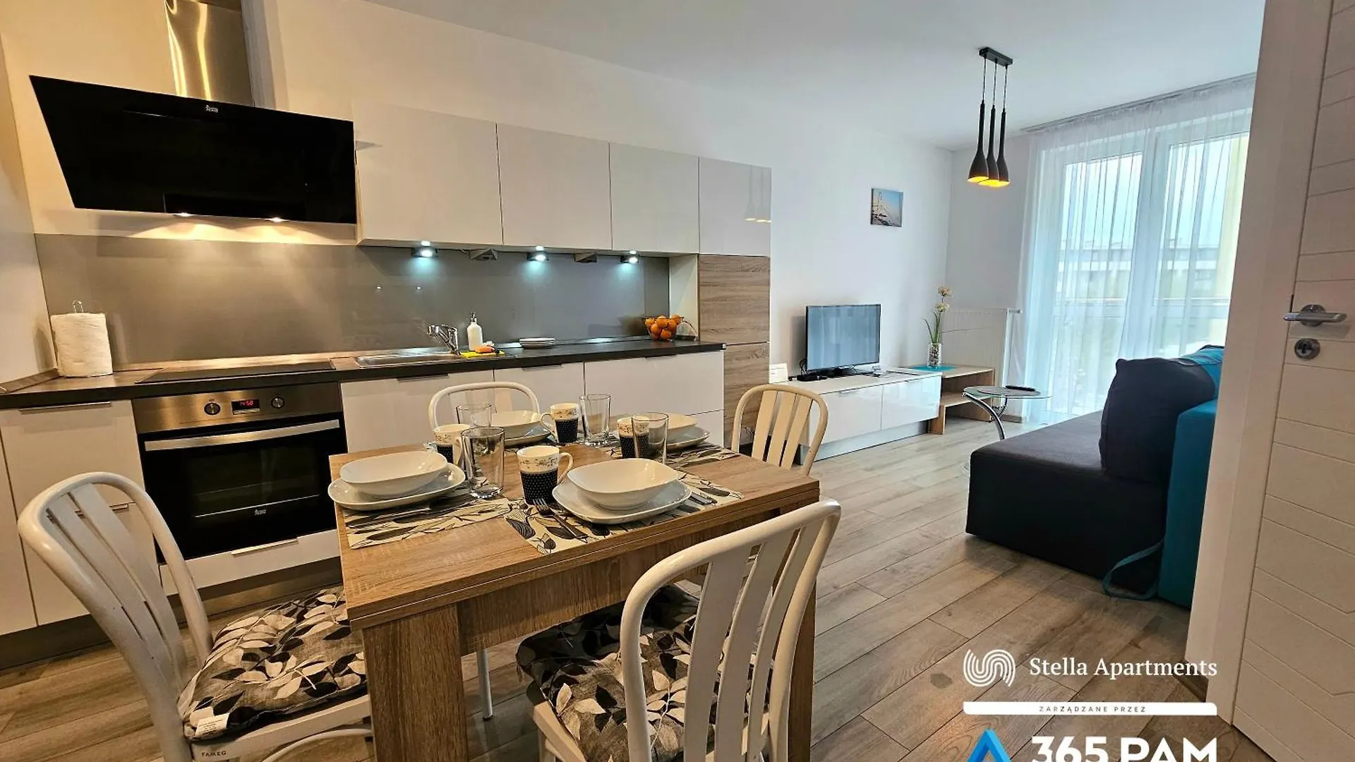 Apartament Nadmorski - 365Pam Kolobrzeg Apartment